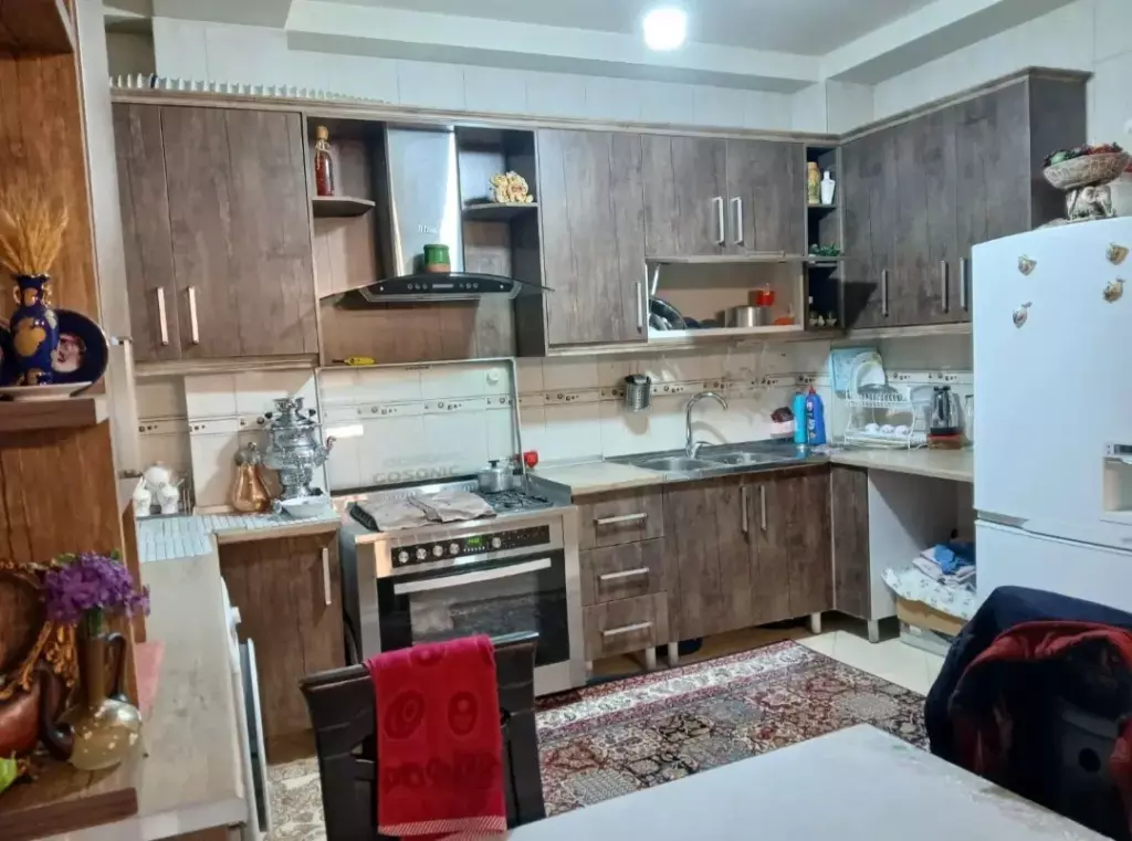 حدود 100 متر دو خواب در استقلال