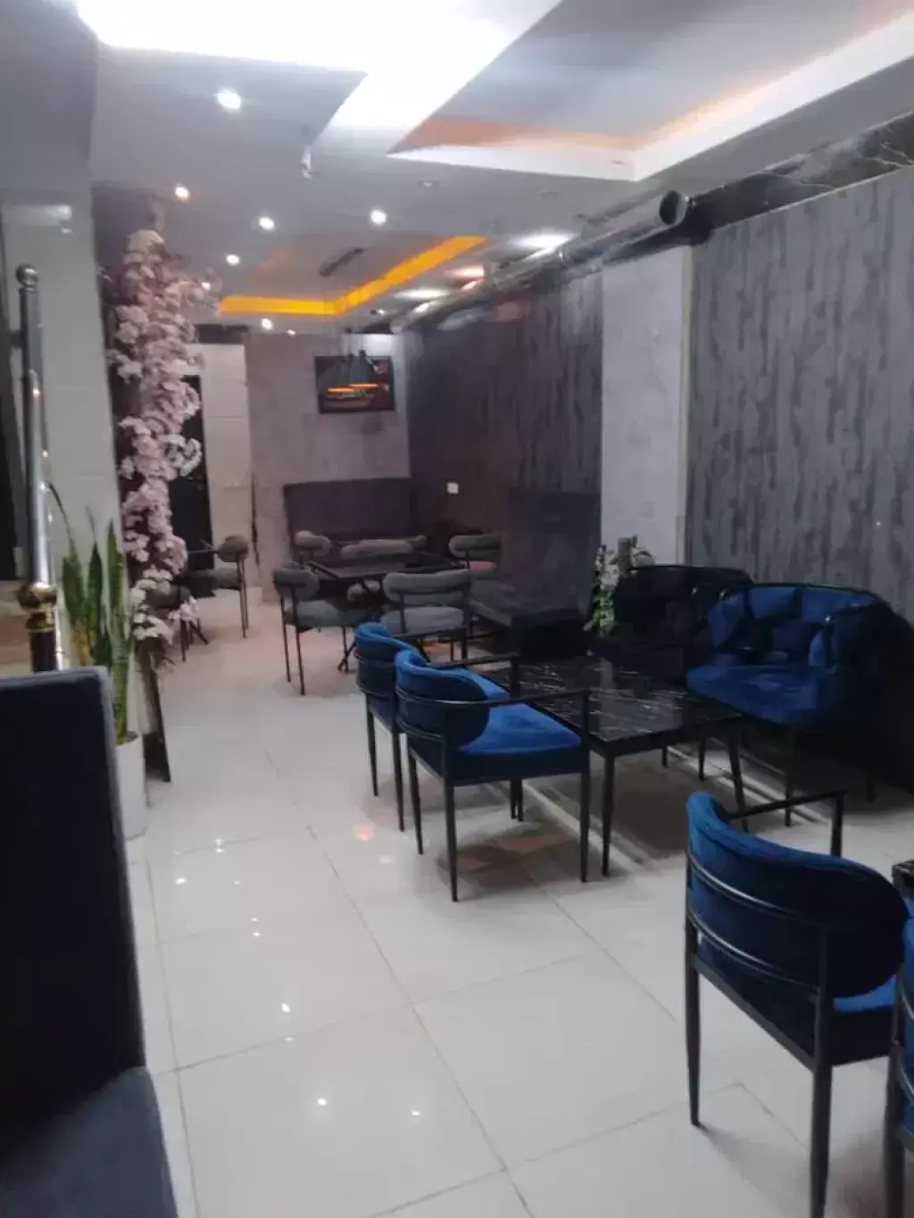 فروش و تهاتر مغازه 108متری در پاسدار گمنام - تصویر 18