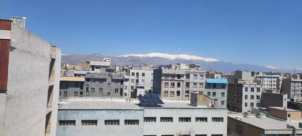 74 متری دو خواب،نورگیر عالی - تصویر 5