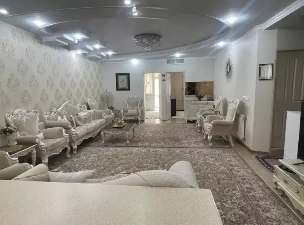 86متری 2خواب(فول امکانات)خیابان کاشان - تصویر 2