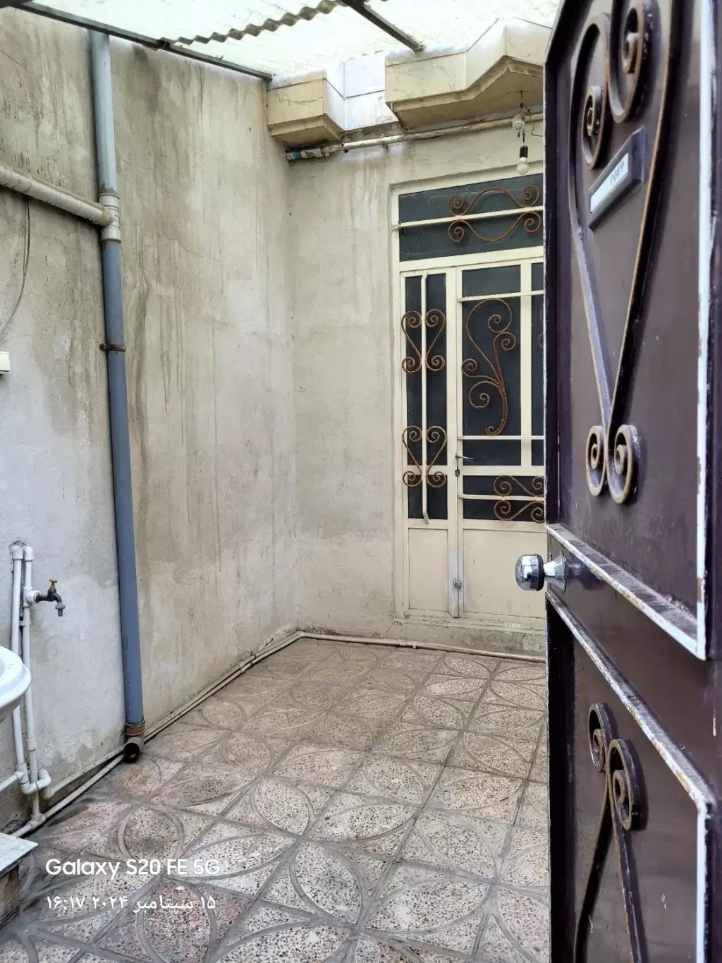خانه ویلایی دوطبقه ونیم بادودرب ورودی جدا - تصویر 2
