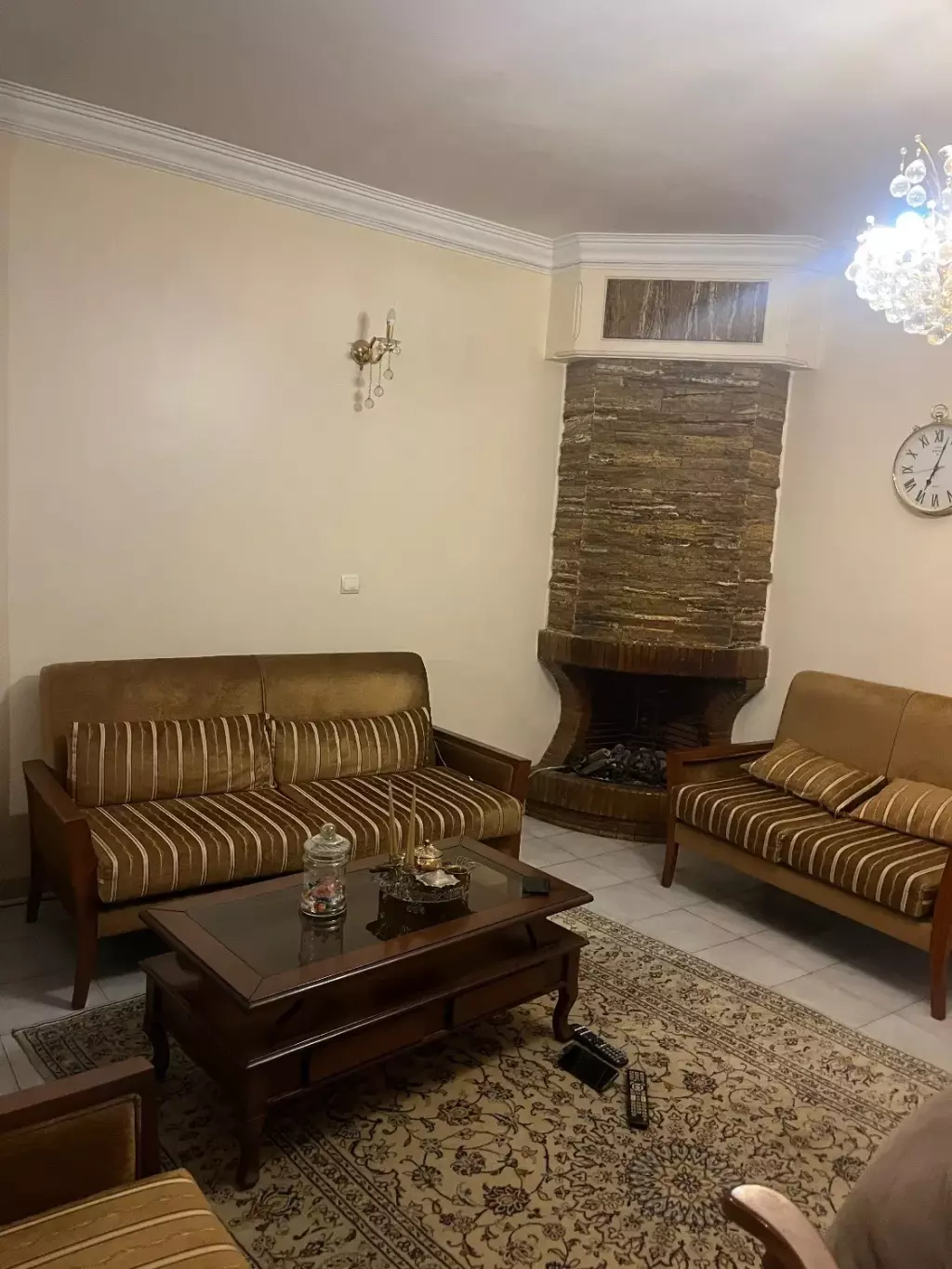 رهن کامل خانه 82 متری محدودهی مترو باقری