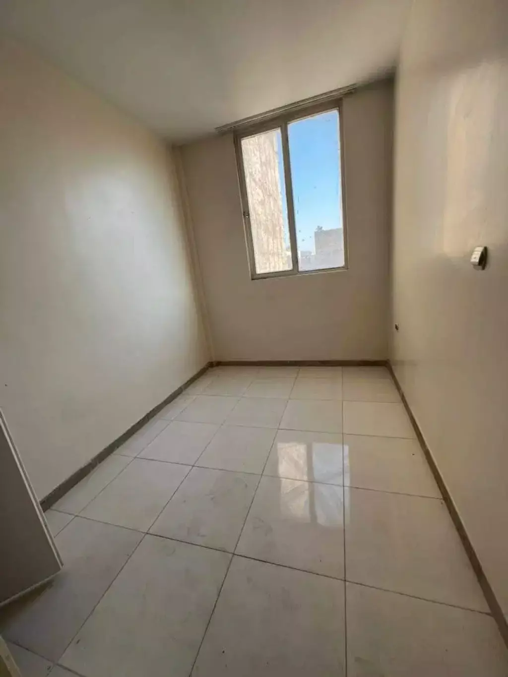 آپارتمان دوخوابه تهرانپارس - تصویر 4