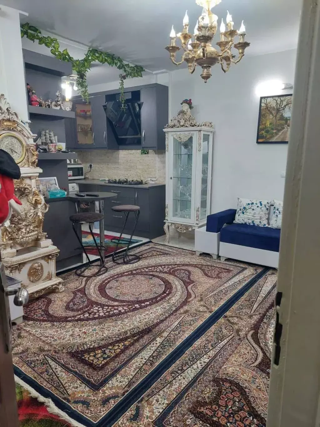 فروش یک واحد اپارتمان - تصویر 3