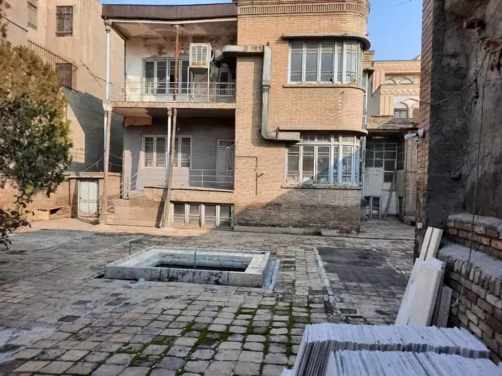 ملک کلنگی - تصویر 3