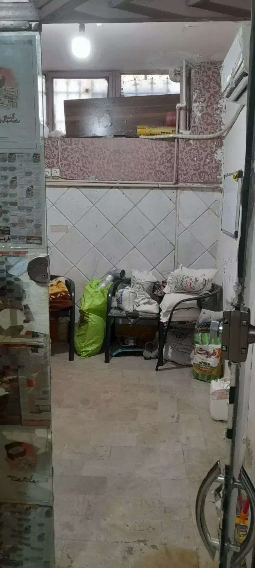 مغازه 12متری باسند شش دانگ تک برگ - تصویر 8