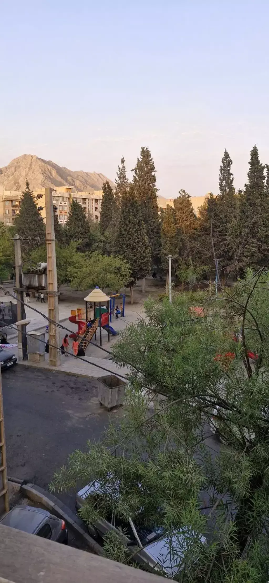 اپارتمان 105متری خیابان ازموده