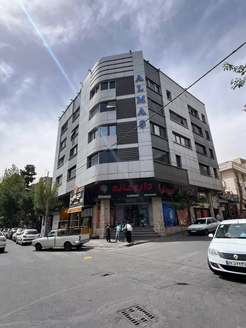 اجاره یک واحددر ساختمان پزشکان الماس موقعیت پزشکان