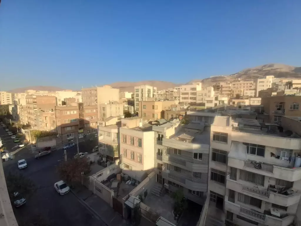100متری طبقه پنجم - تصویر 3