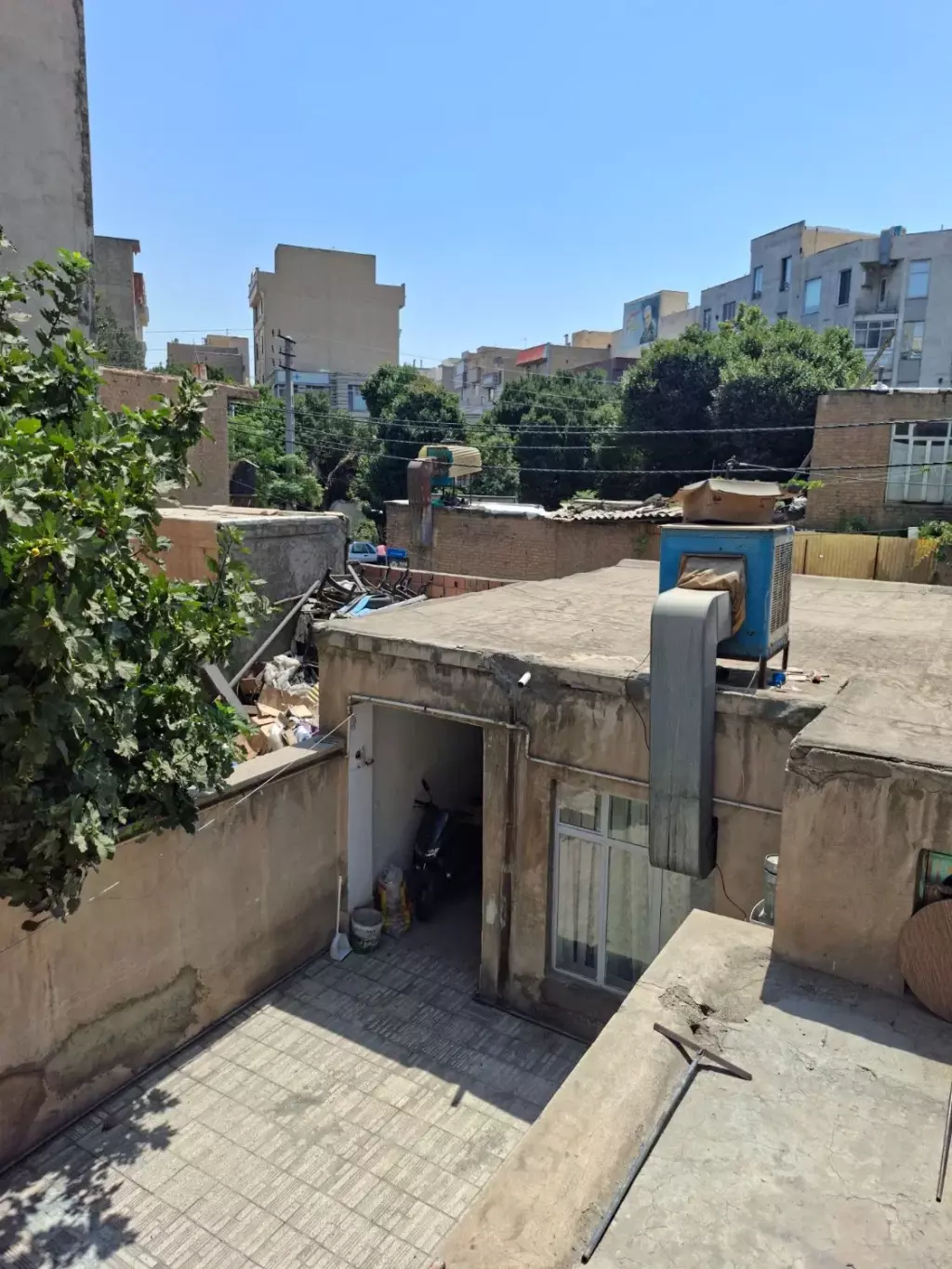 سجادشمالی 138 متر بر 6.20 باجواز  5طبقه مسکونی - تصویر 5