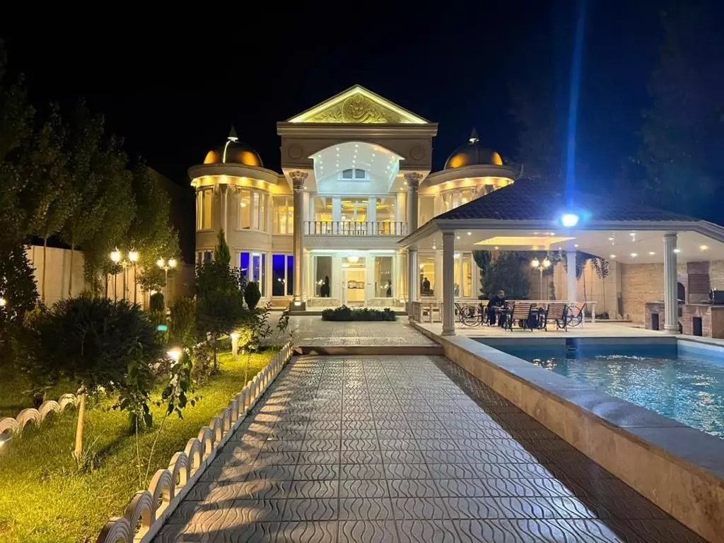 اجاره ویلا قصر لوکس دوبلکس با دو استخر