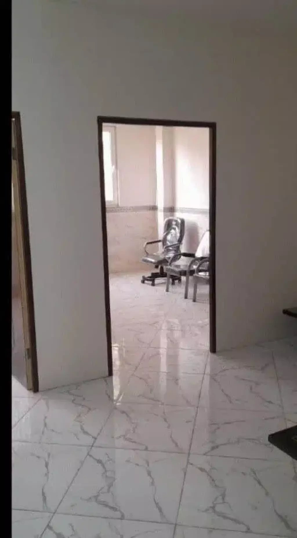 اجاره 130متربر میدان پژوتن (کلینیک دندانپزشکی مطب) - تصویر 6