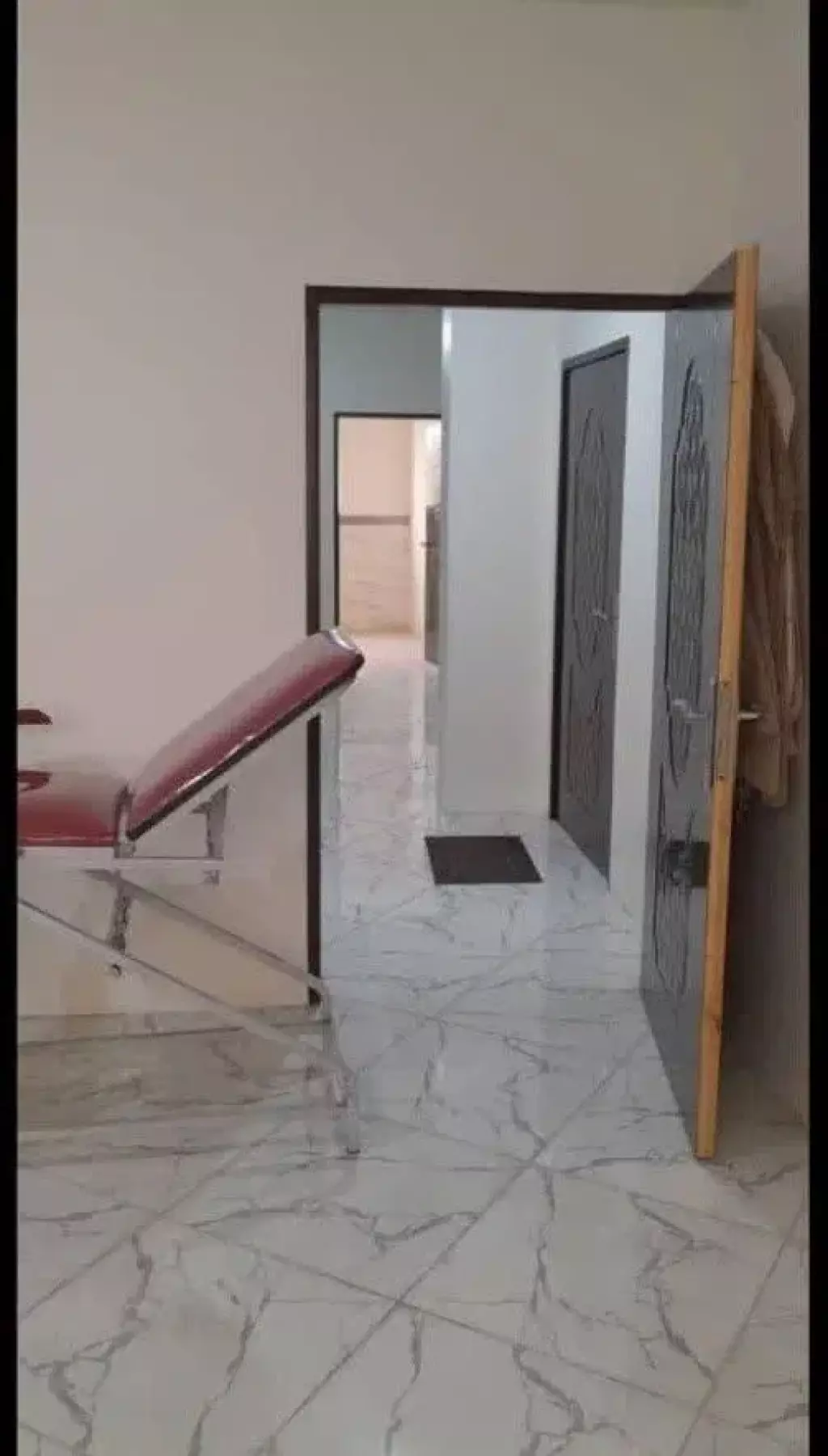 اجاره 130متربر میدان پژوتن (کلینیک دندانپزشکی مطب) - تصویر 9