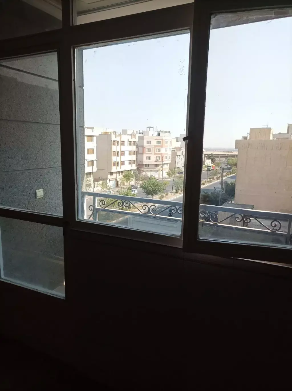 آپارتمان 137متری دو خوابه فاقد آسانسورانباری - تصویر 4