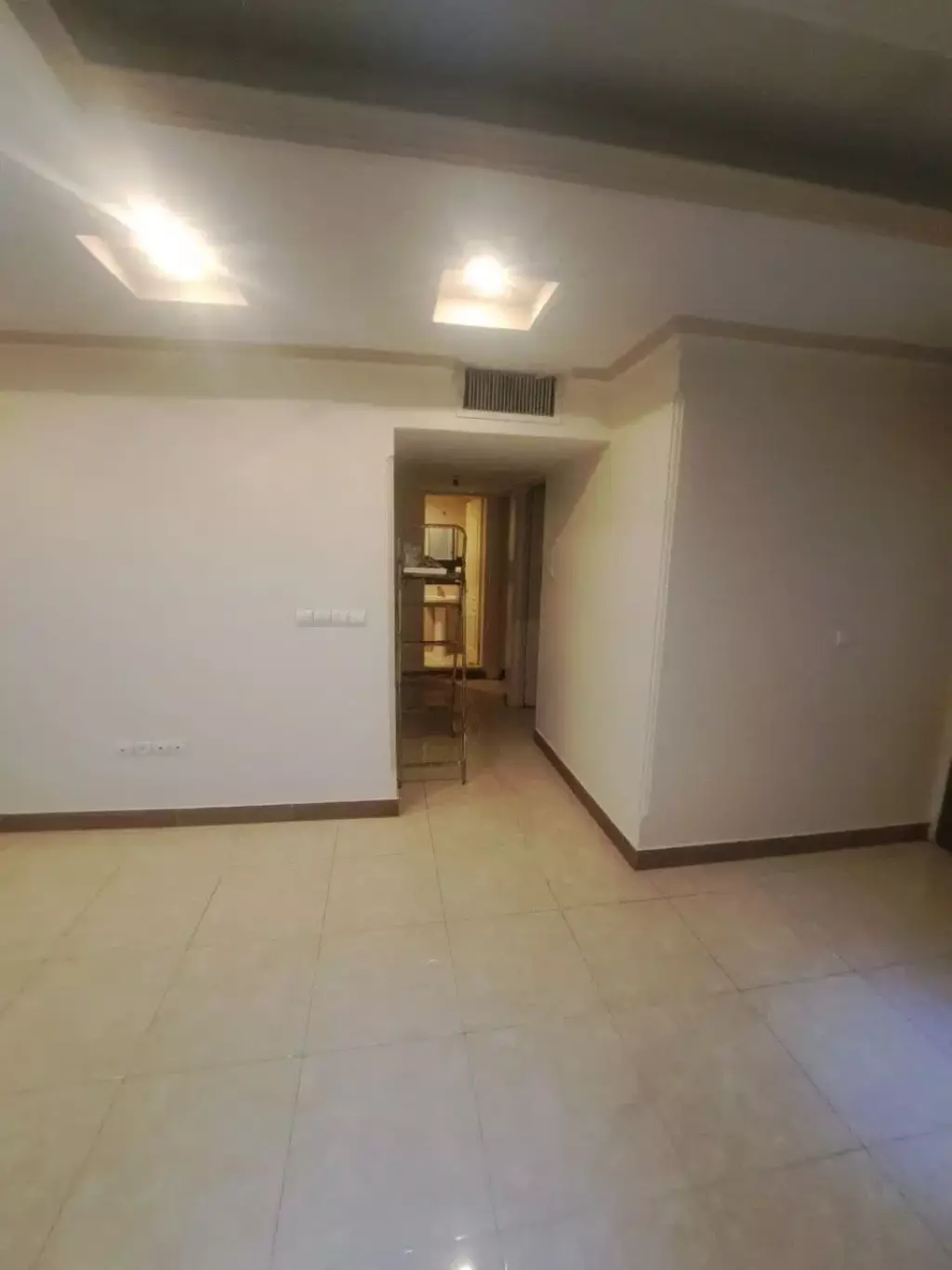 اپارتمان 92/80 متری شهرک پاسداران - تصویر 3