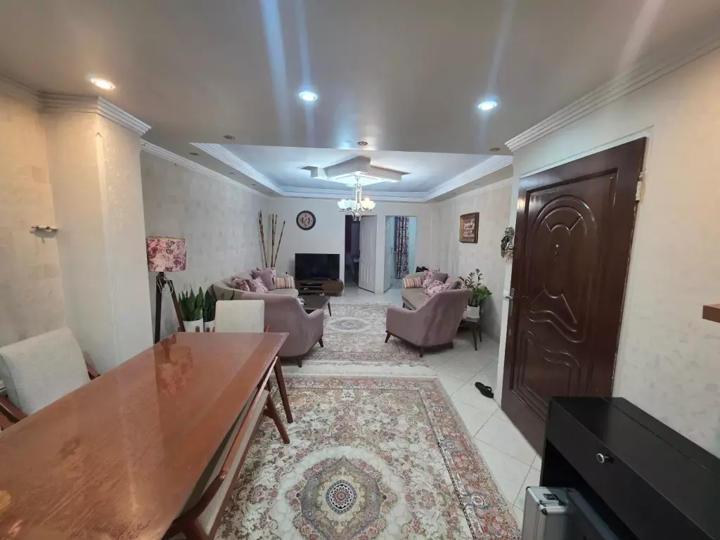 74 متر بازسازی کامل خوش نقشه و نورگیر