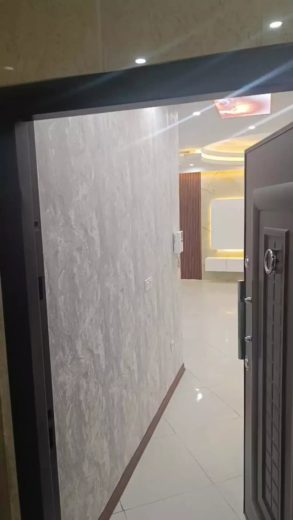 106.5متر. پارکینگ آسانسور پنج ساله