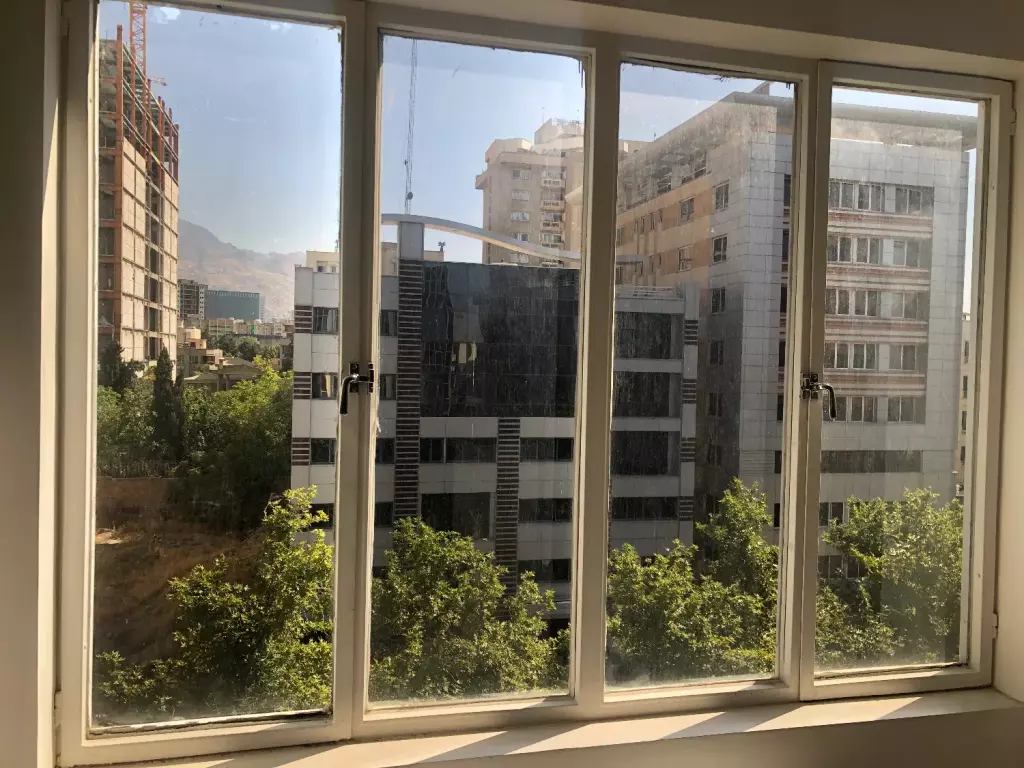 125 متر خ ونک مشجر بمب نور - تصویر 7