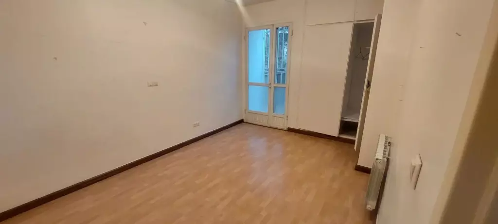 ویلایی کوچک در دل ساختمان - تصویر 8