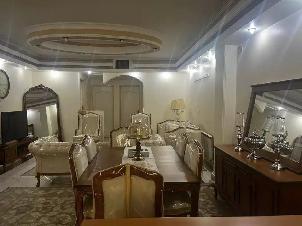 یک واحد آپارتمان 85متری