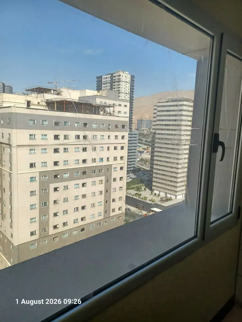آپارتمان سه خواب شهرک چیتگر - تصویر 11