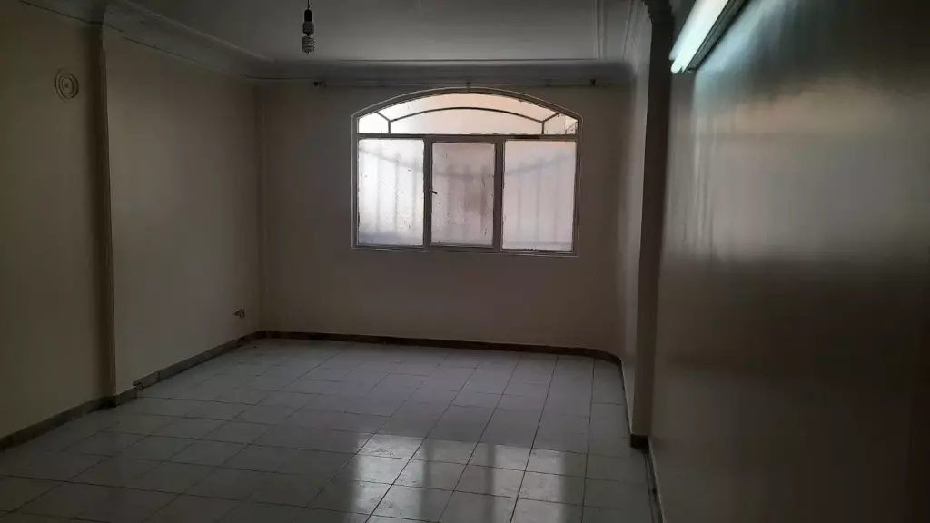 60 متر یکخوابه همکف سلمان فارسی