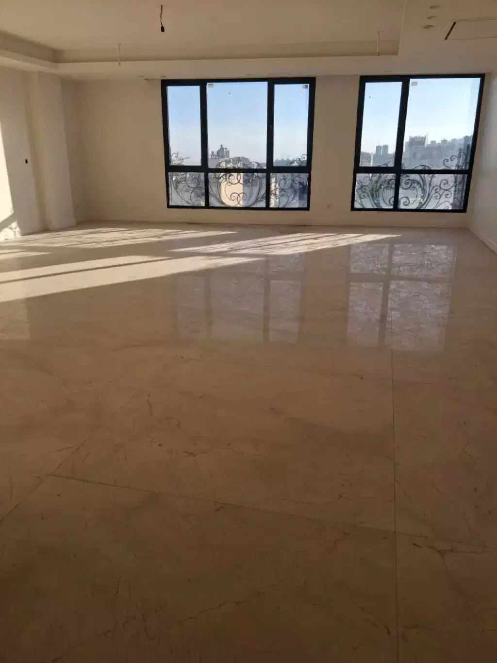 ولنجک 280 متر / سه خواب مستر / طبقه9 - تصویر 2