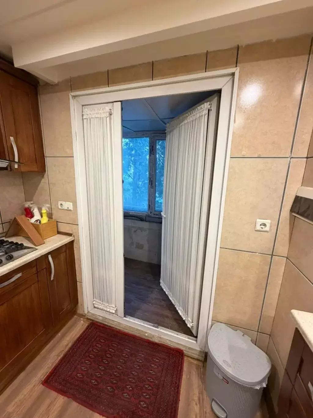 آپارتمان 77 متر/2 خواب/نقل بازار - تصویر 6