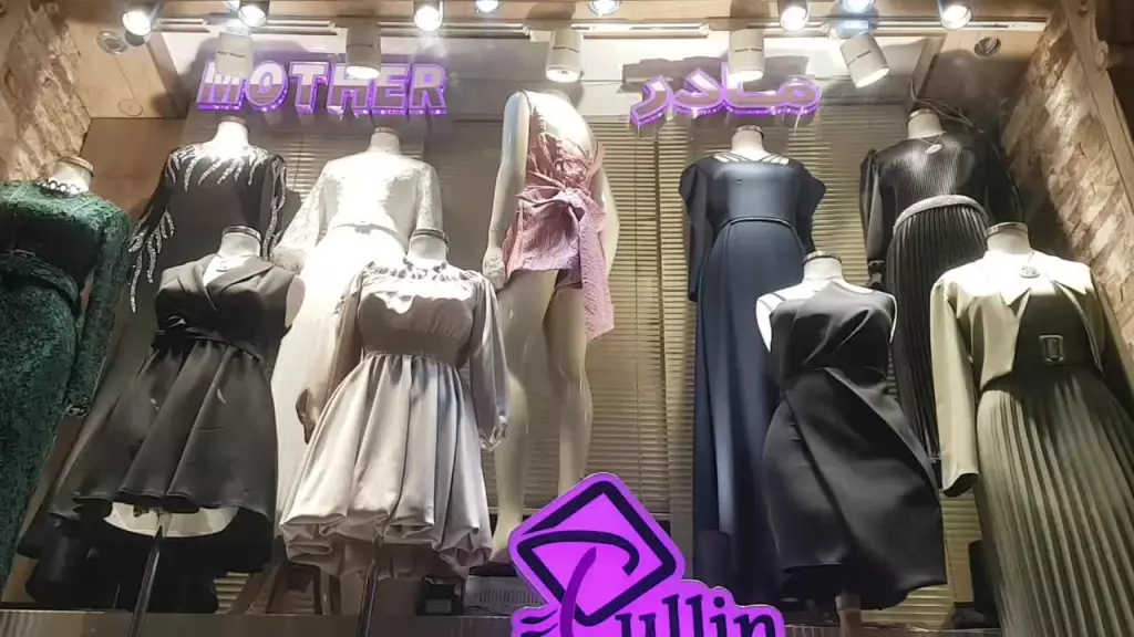 36 متر مغازه اجاره پاساژ شانزلیزه ولیعصر پاخورعالی