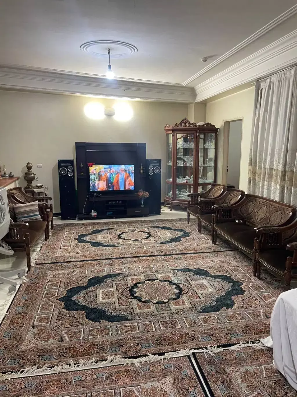 آپارتمان 82 متری