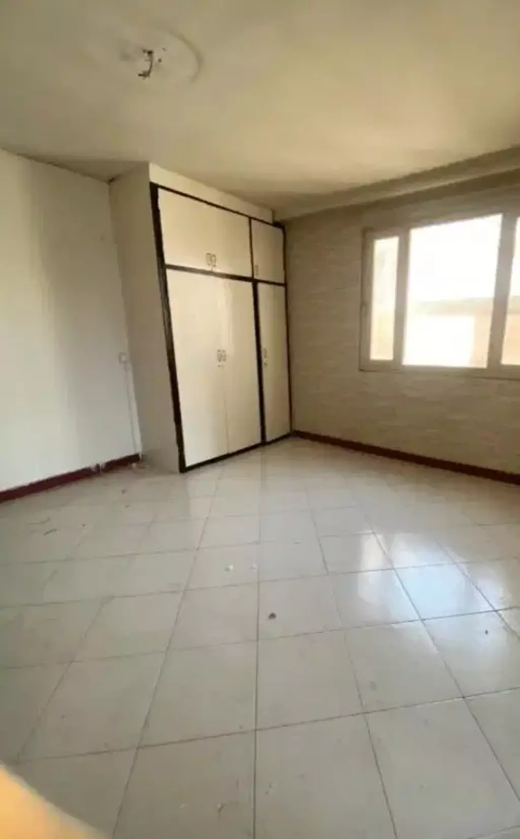 53متر/طبقه دوم/انباری/طبقه دوم/تخلیه