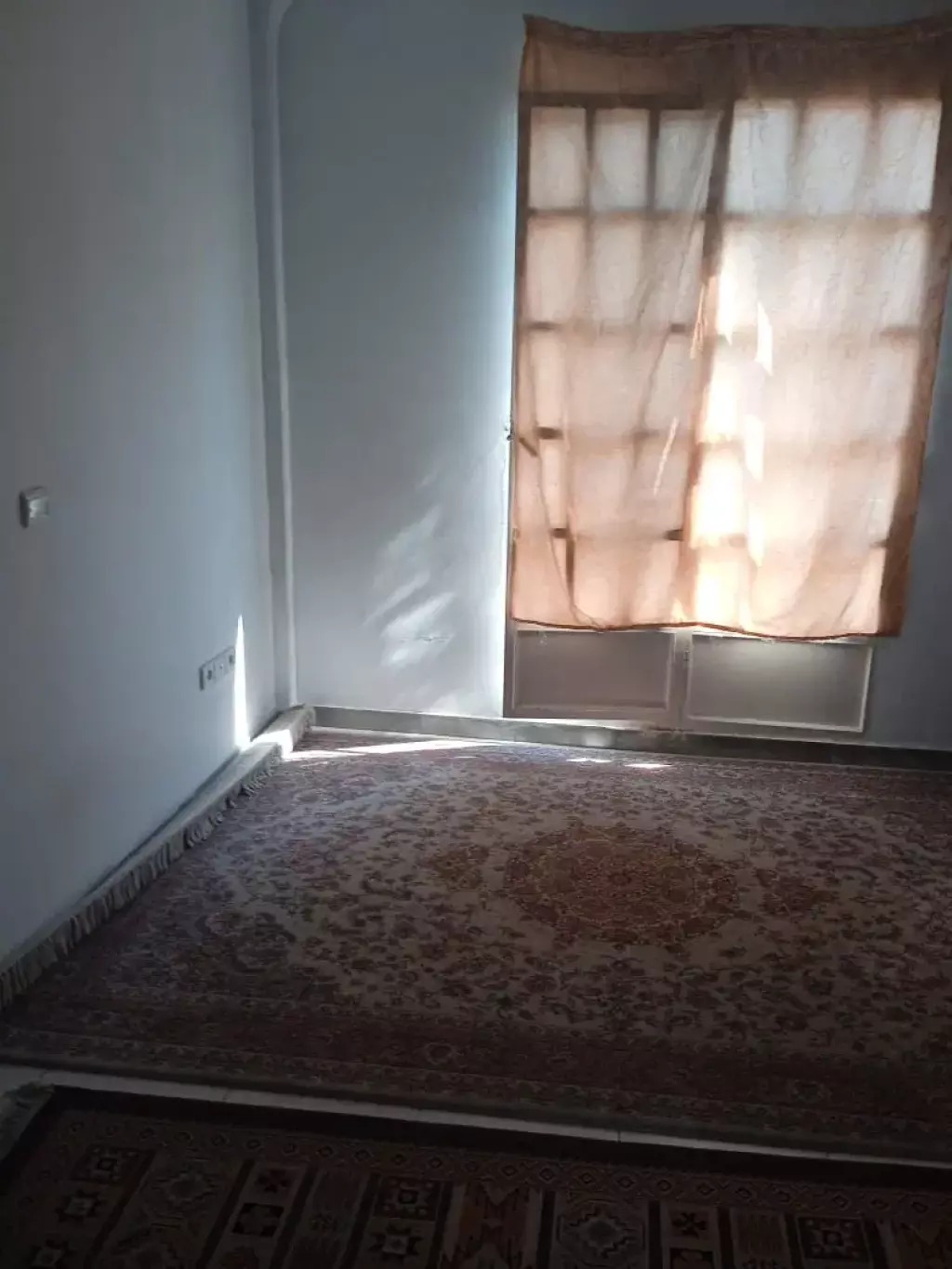 فروش یک واحد اپارتمان