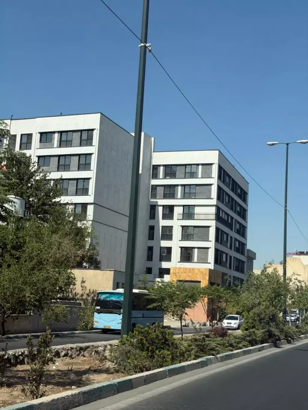 فروش واحد مسکونی - تصویر 2