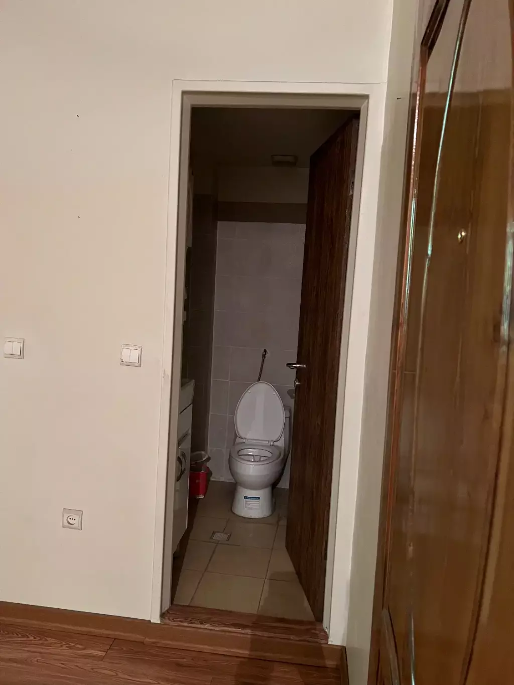 57متر/ 1خواب/بازسازی/ کرمان / خیابان صفایی - تصویر 8