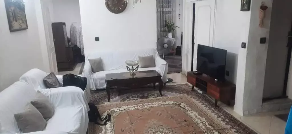 اجاره واحد 68 متر زیرهمکف (نورگیر عالی)
