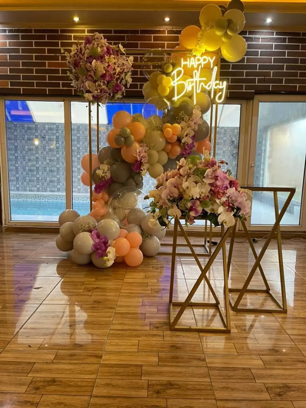اجاره ویلا باغ در مهراباد برای برگزاری جشن و مراسم - تصویر 2
