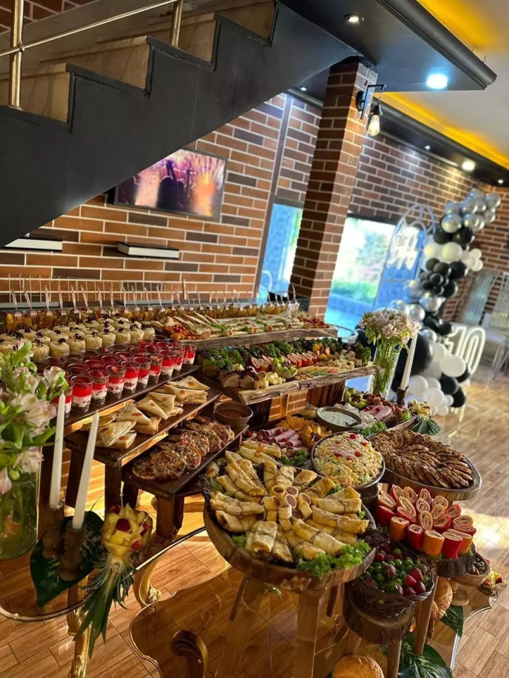 اجاره ویلا باغ در مهراباد برای برگزاری جشن و مراسم