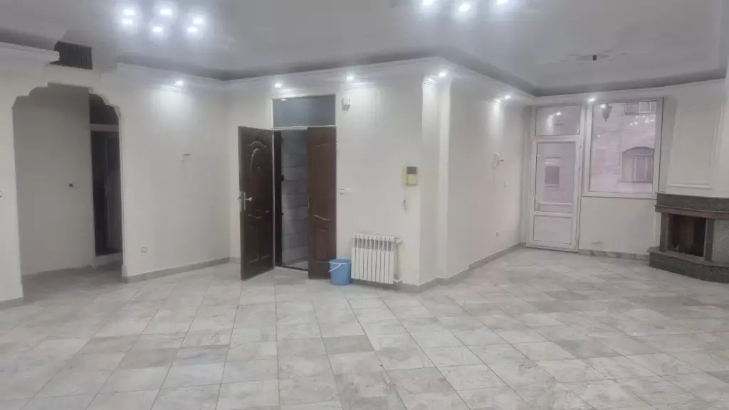 110متر 2خ فول خوش نقشه و دسترسی عالی - تصویر 2