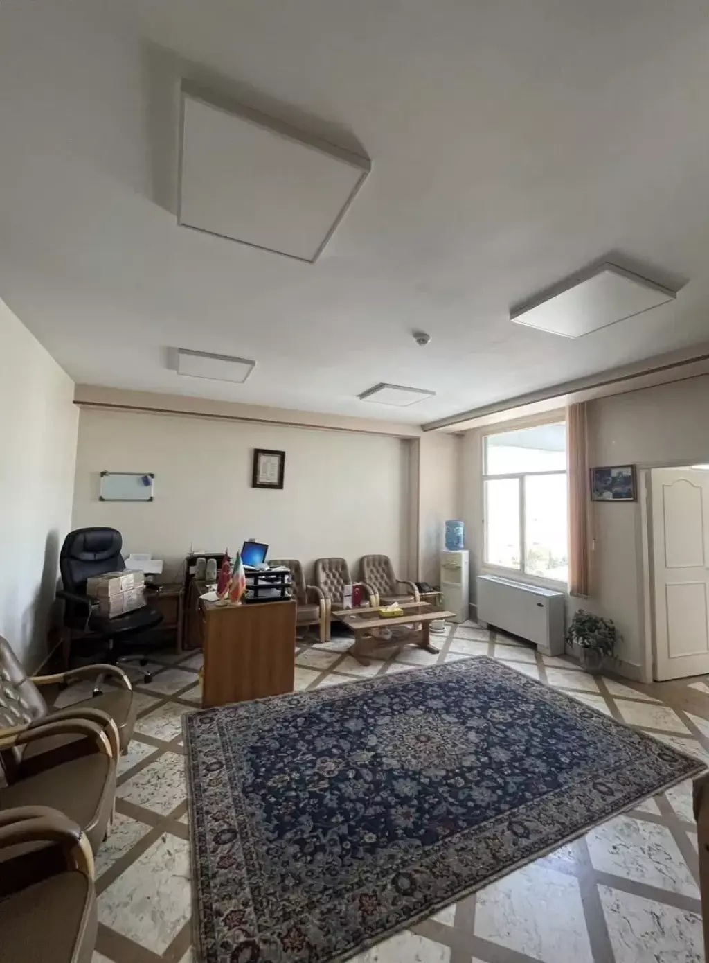 اجاره اداری و تجاری 60 متری در بهارستان - تصویر 2