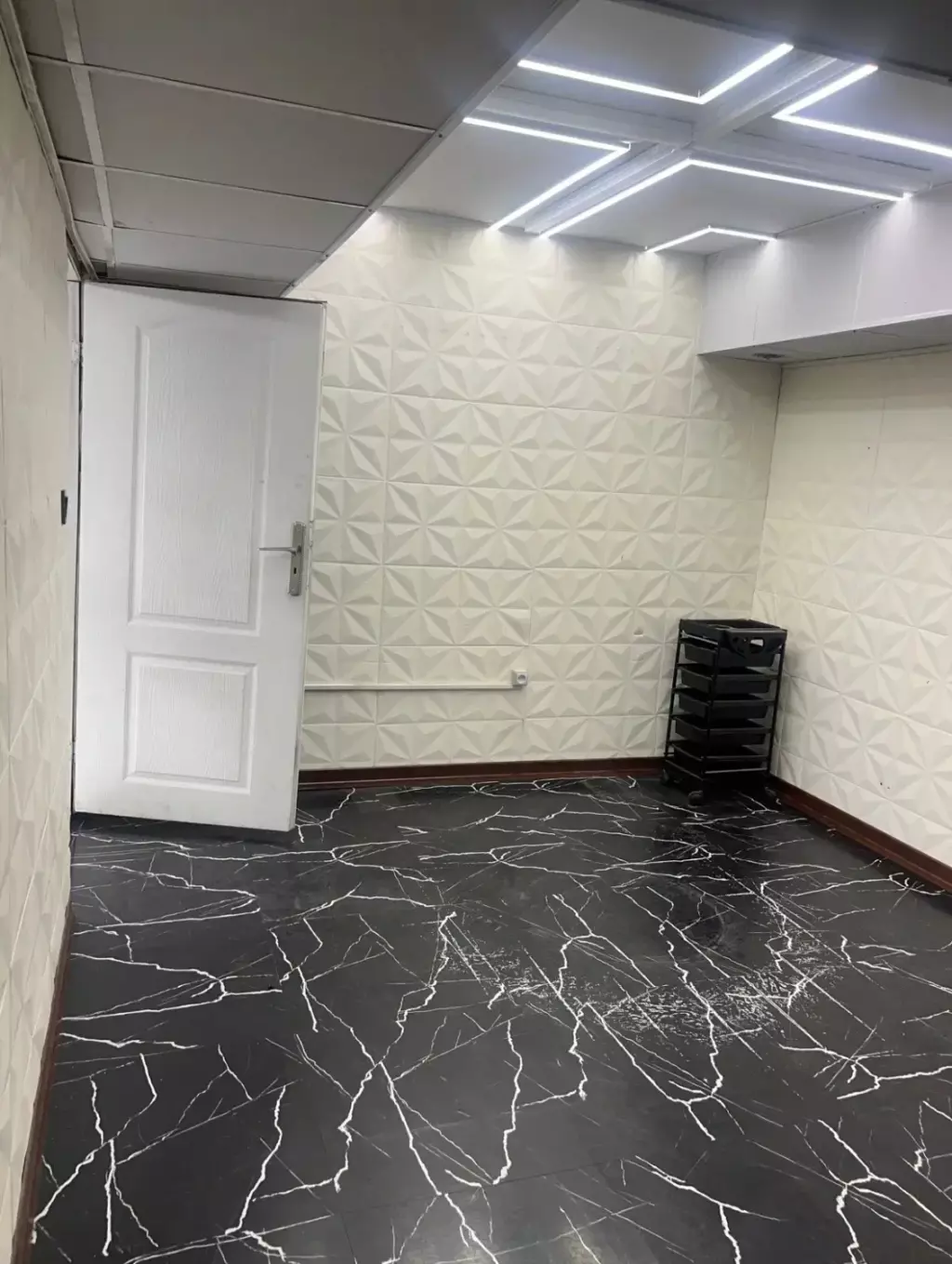 اجاره اداری و تجاری 12 متری در مرزداران - تصویر 4