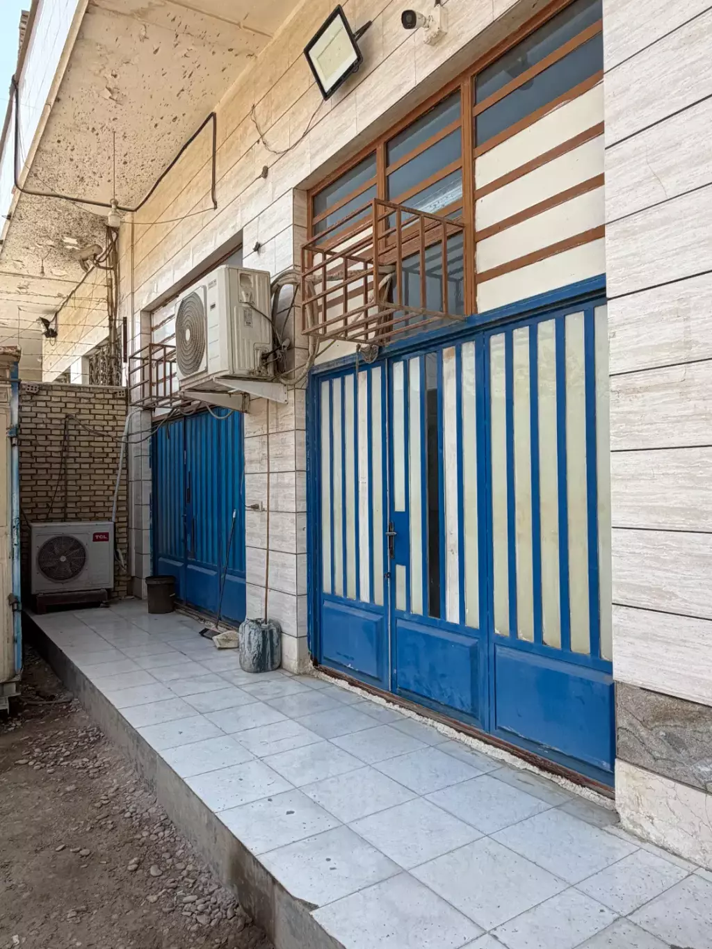 فروش اداری و تجاری 1300 متری در دکتر هوشیار - تصویر 2