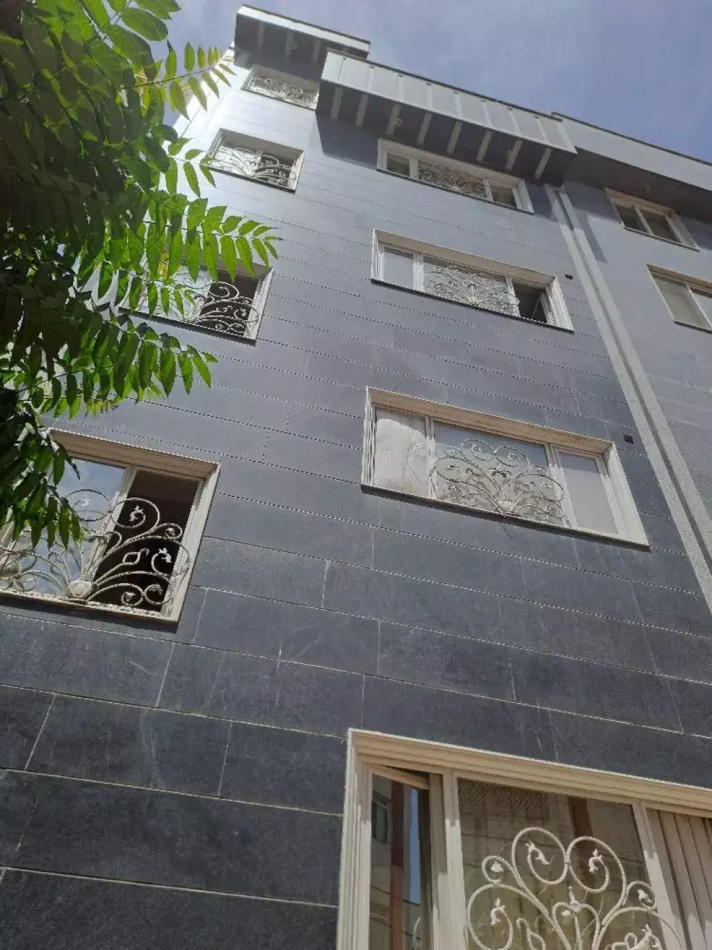 فروش آپارتمان 57 متری در شهرک فردوس (حسینی)