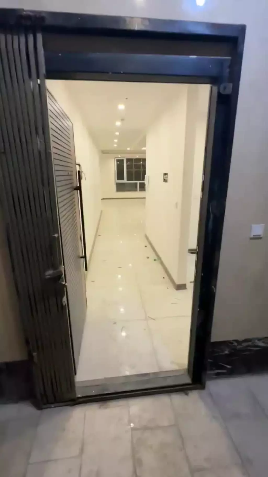 فروش آپارتمان 127 متری در سجاد