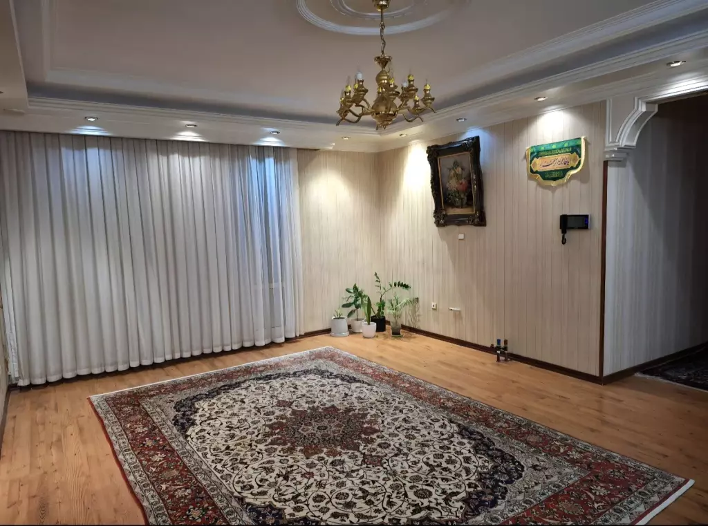فروش آپارتمان 145 متری در شهرک محلاتی