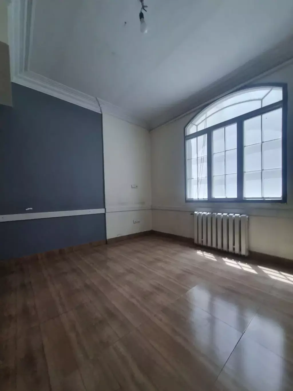 اجاره اداری و تجاری 450 متری در اباذر - تصویر 8