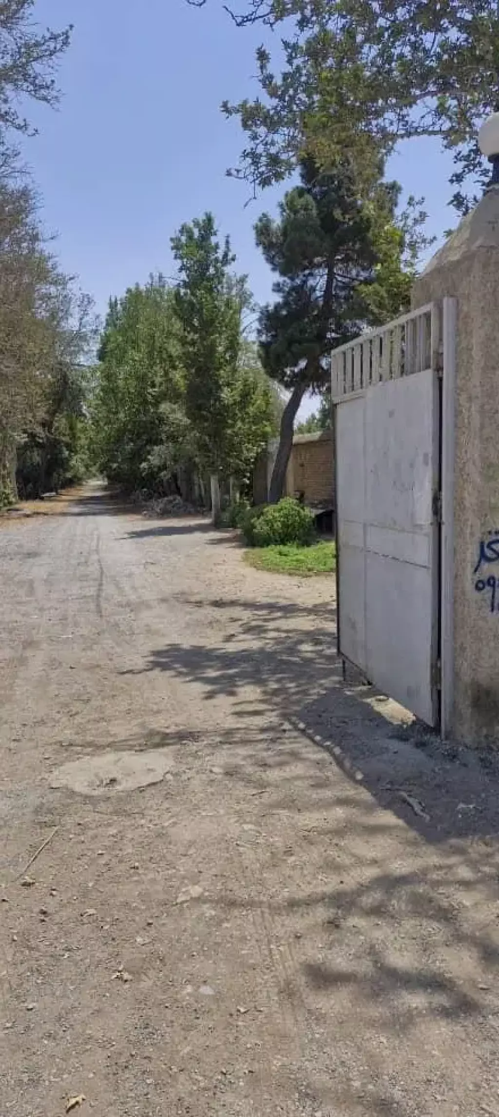 فروش اداری و تجاری 1000 متری در پاسداران