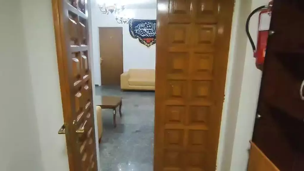 اجاره اداری و تجاری 80 متری در حسین‌آباد