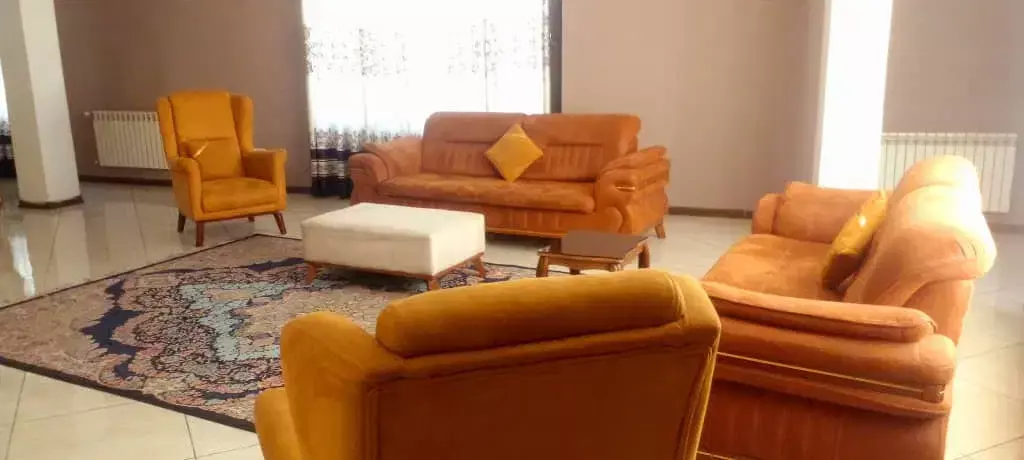 اجاره آپارتمان 100 متری در عباسی - تصویر 2