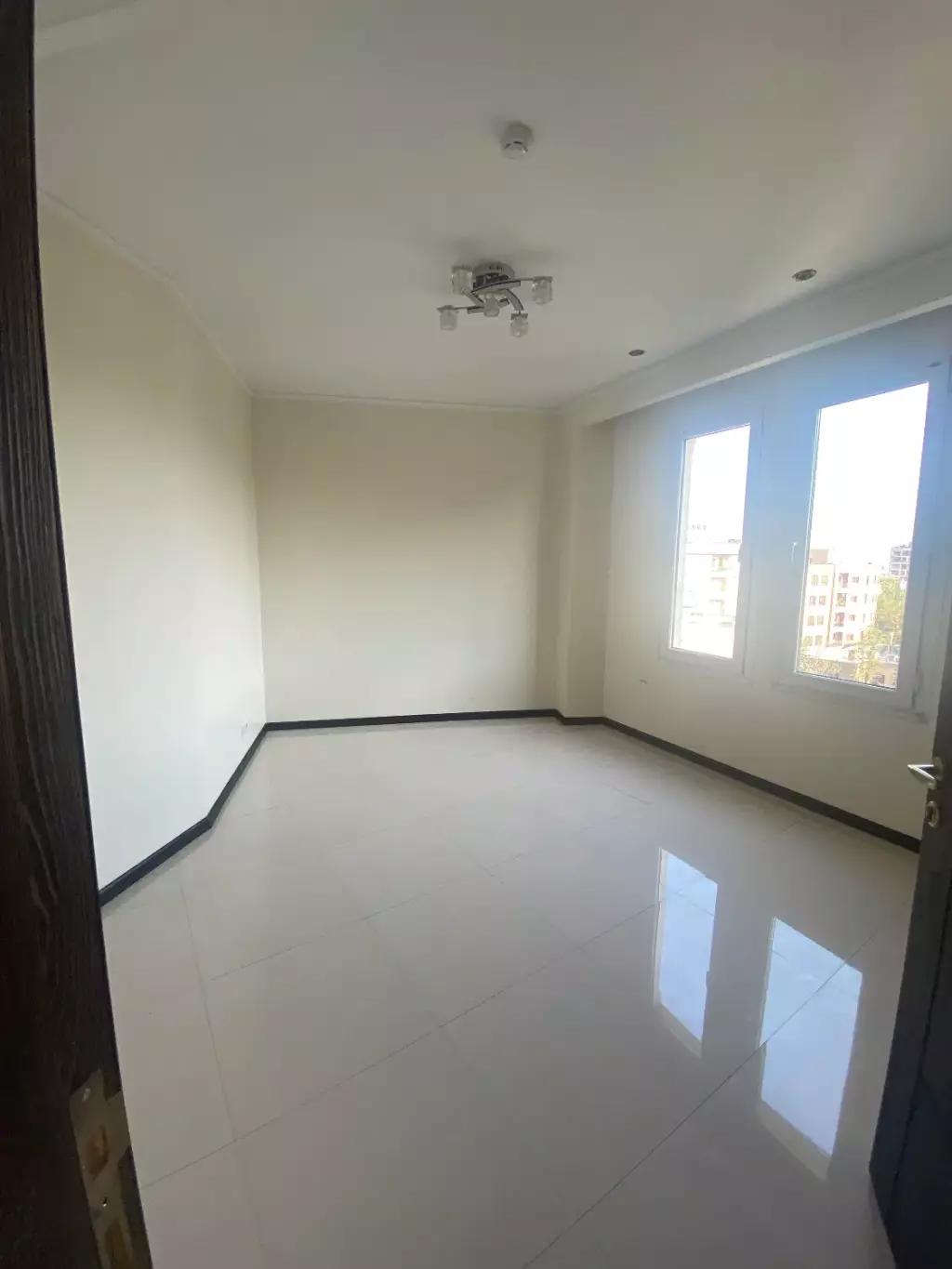 اجاره آپارتمان 190 متری در حکمت - تصویر 10