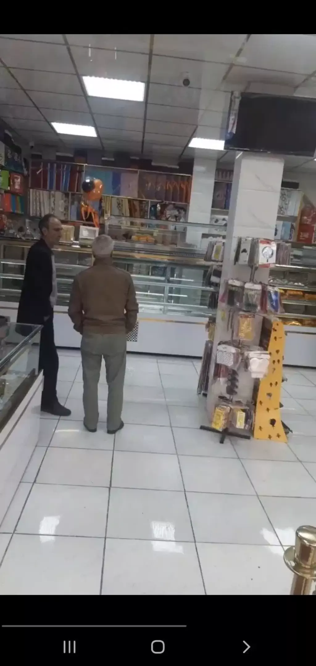 اجاره اداری و تجاری 60 متری در راه آهن - تصویر 4